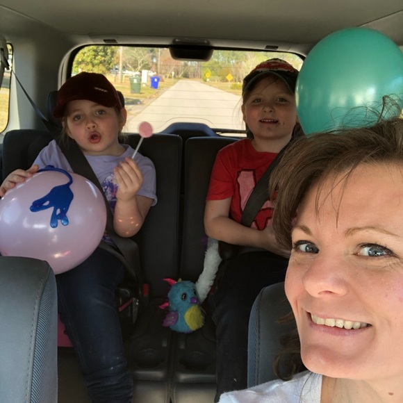 Meet your Posher, Cheri - Picture 4 of 8